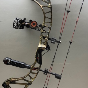 BowTech RPM 360 RH Compound Bow 70# Max 24-30” Draw