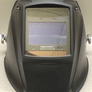 Miller Welders Digital Elite Black (QR), ClearLight 4x Welding Helmet
