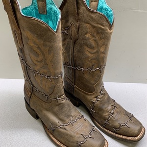 Corral Women's Barbed Wire Woven Western Boots Square Toe Size 10M