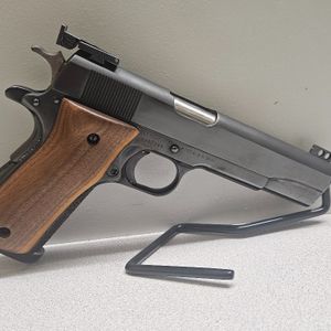 Colt M1911 .45ACP Semi-Automatic Pistol 