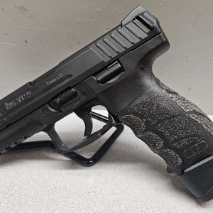 Heckler & Koch HK VP9 9mm Semi-Automatic Pistol w/ 1 Magazine 
