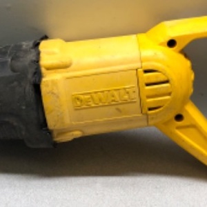 Dewalt Reciprocating Saw Corded DWE305