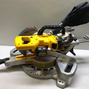 Dewalt 20V MAX Cordless 7-1/4 in. Sliding Miter Saw with 20v XR 5AH Battery