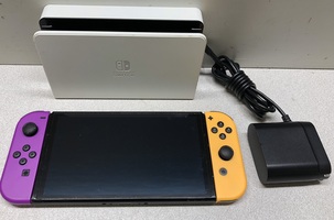 Ninentdo Switch OLED Handheld Video Game System HEG-001