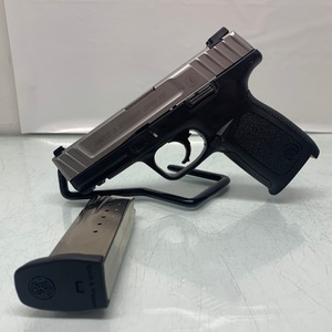 Smith & Wesson SD40VE .40 S&W Pistol w/1 Magazine 