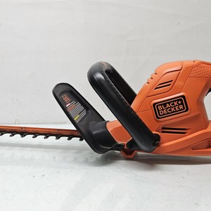 BLACK+DECKER HT18 18" Hedge Trimmer 3.5 Amps Corded Electric Power, Lightweight