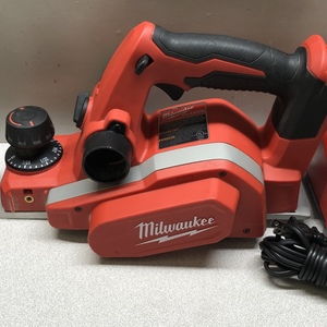 Milwaukee M18 Cordless 3 1/4" Planer w/Battery & Charger 2623-20