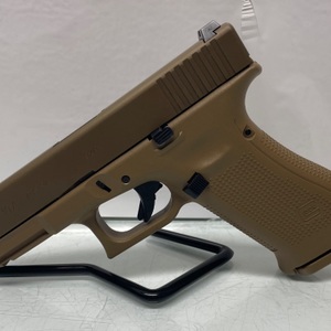 Glock 19x 9mm Semi-Automatic Pistol Flat Dark Earth Coyote Finish w/1 Magazine
