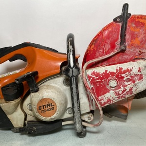 Stihl TS420 14" Concrete Cut Off Saw