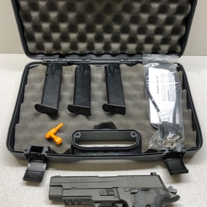 Sig Sauer P226 Legion 9mm Luger Pistol SAO 4.4" w/case 4 inch " barrel