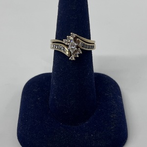 14k Gold Marquise Diamond Bridal Set Size 6.5