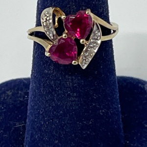 10kt Yellow Gold Red Heart Birthstone Ring 1.71DWT Size 6.74