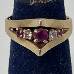  10kt Yellow Gold Ring Birthstone Ring 1.32DWT 