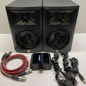 JBL Studio Monitors 3 Series Linear Spatial Reference (Pair) 3LSR305
