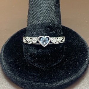  10kt White Gold Fashion Ring 1.10dwt Size 6.5