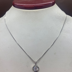  16" Sterling Silver Box Chain w/Silver Moissanite Pendant 