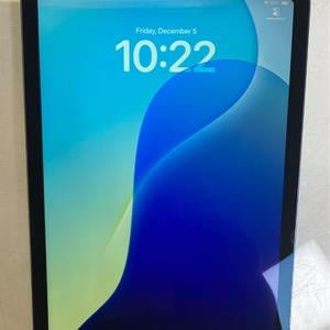 Apple iPad Air 5th Gen (M1, 2022) 64GB Wi-Fi + Cellular (Unlocked) A2589