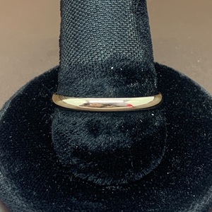  14kt Yellow Gold Wedding Band 0.7 dwt Size 7.25 