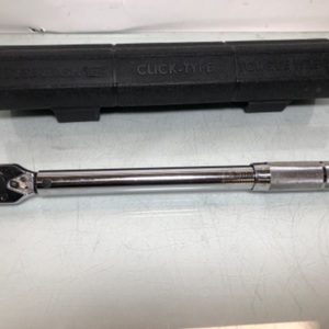 Pittsburgh Pro 3/8" Drive 5-80 Ft.Lbs Click Type Reversible Torque Wrench 