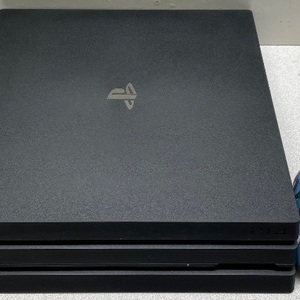 Sony Playstation 4 Pro Video Game System 1tb Black CUH-7215B *Read*