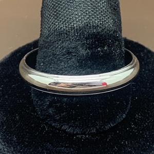 14kt White Gold Wedding Band Size 11 2.50dwt