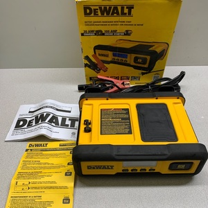 Dewalt 30 Amp Battery Charger 3 Amp Battery Maintainer w/Engine Start (DXAEC100)
