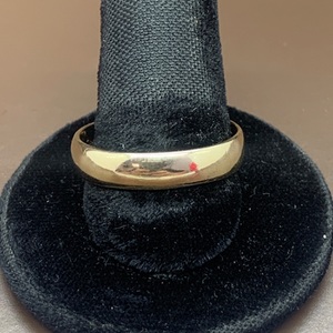  14kt Yellow Gold Wedding Band Size 9 2.30dwt