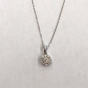  10kt White Gold Link Necklace With Diamond Pendant 1.10DWT