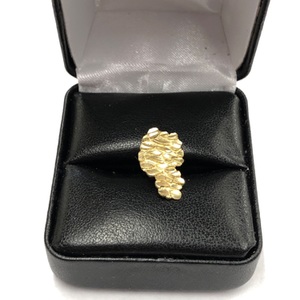  10kt Yellow Gold Nugget Earring 0.50DWT Single