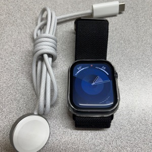 Apple Watch Series 9 41mm Aluminum 32gb Midnight GPS Only A2978