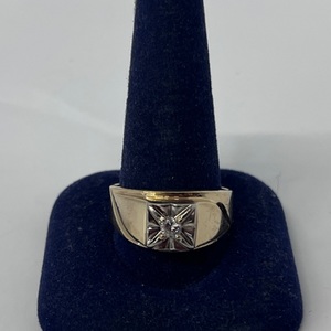  14k Gold Solitare Diamond Ring Size12