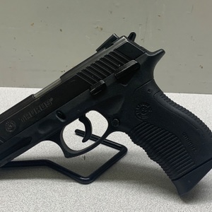 Taurus PT 845 .45ACP Semi-Automatic Pistol w/1 Magazine 