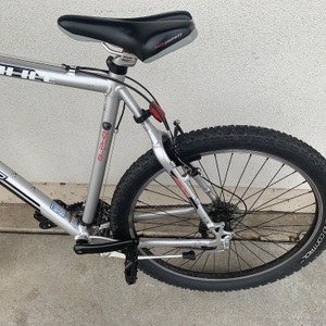 Trek Police Series 4500 Alpha 22.5"/57cm Black & Gray Mountain Bike