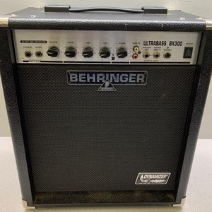 Behringer BX300 Ultrabass 30-Watt 1x10" Bass Combo Amp