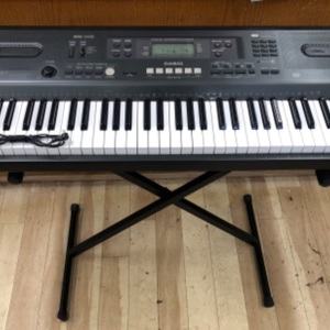 76 Piano Keyboard Casio WK-110 With Stand (READ)
