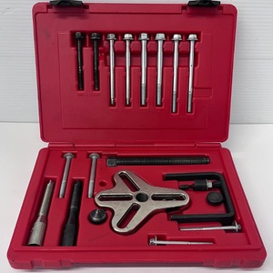 Mac Tools SWP700M Steering Wheel Puller Set