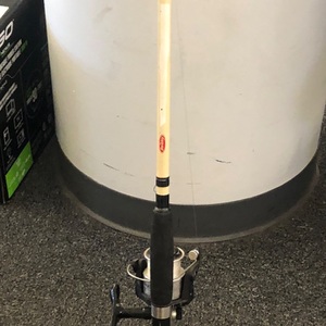 Quantrum Trophy QT60 Big Water Open Faced Reel w/ Berkley 8' Rod 