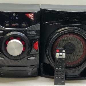LG XBOOM 700W Hi-Fi Shelf Blue Tooth Stereo System with Remote