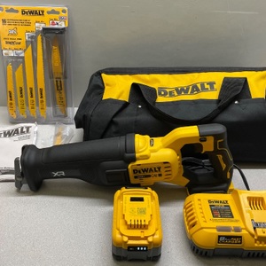 Dewalt 20V XR Lithium-Ion Cordless Reciprocating Saw Kit DCS384