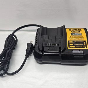 Dewalt DCB107 12 volt / 20 volt Battery Charger Only 