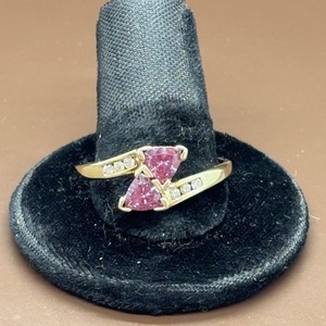  10kt Yellow Gold Fashion Ring 2 Multi-Color Trillion Stones & 6 Round Diamonds