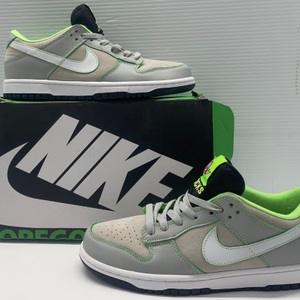 Nike Dunk Low "UNIVERSITY OF OREGON" 2023 - Size 9.5 