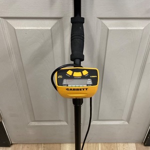 Garrett ACE 200 Metal Detector _ Treasure Hunting _ Jewelry Coin Finding