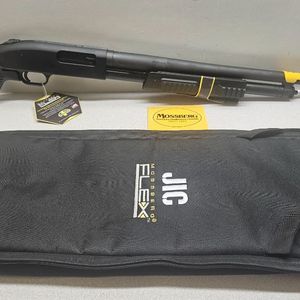 NEW Mossberg 500 Flex Pistol Grip Pump-Action Cal.12 Gauge in soft black case 