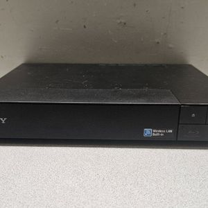 Sony Blu-Ray/DVD Player w/Remote BDP-S3500